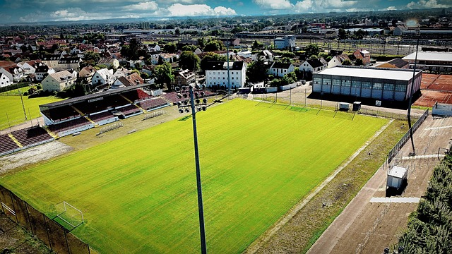 骑士队防守隐患显现，快船队能否在客场实现三连胜？.