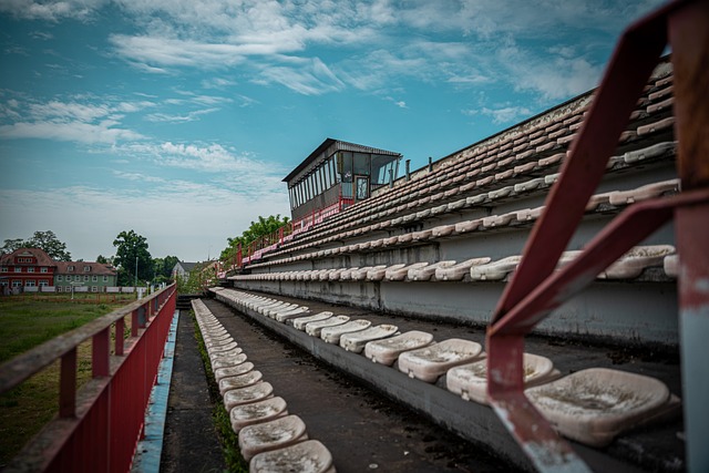 巴萨和切尔西争夺17岁巴西新星，切尔西开价5000万欧求购.